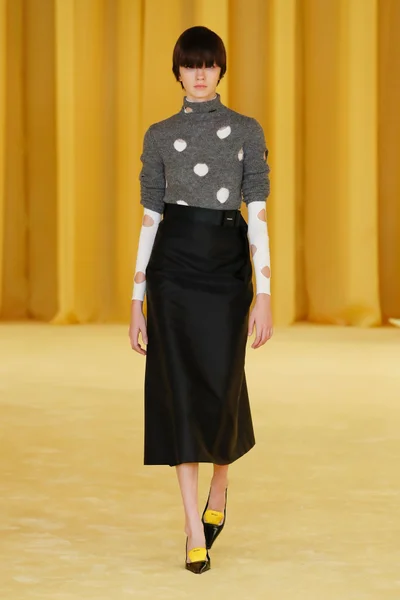 Look 36